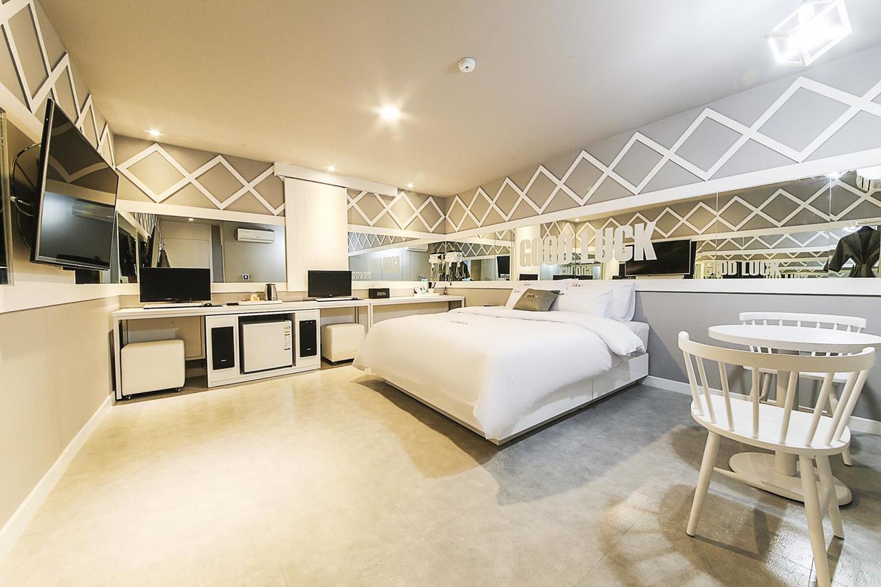 Cheongju Ocean Hotel 外观 照片