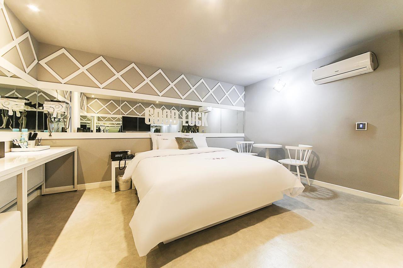 Cheongju Ocean Hotel 外观 照片